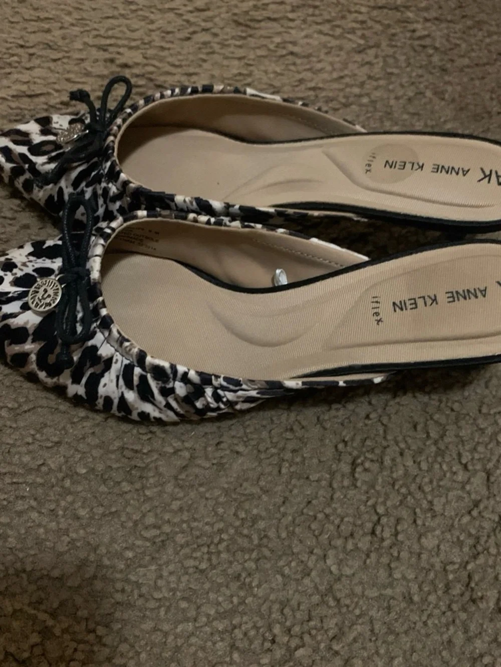 Anne Klein Black and White Leopard Pointed Toe Flats with Bow - Picture 1 of 3